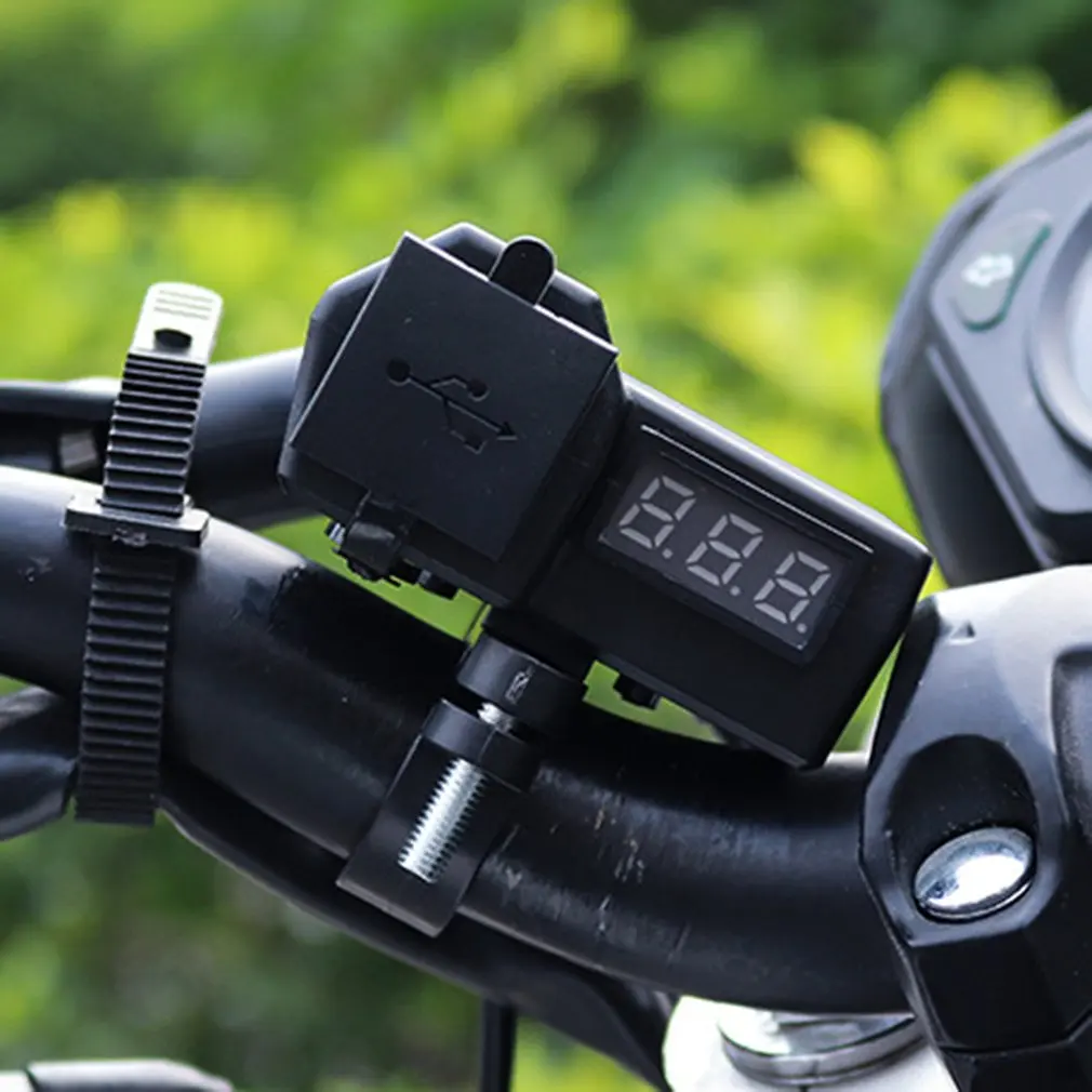 

Motorcycle Multifunctional Dual USB Mobile Phone Charger Adapter with Voltmeter Silicone ABS Plastic Motorcycle Accessories