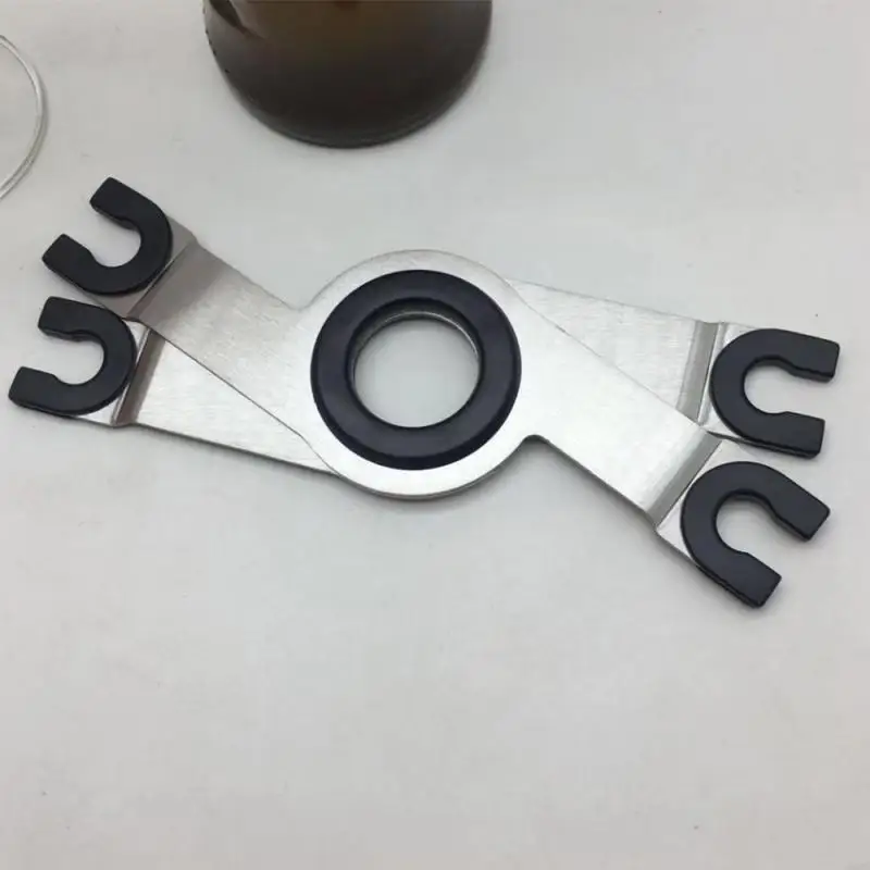stainless steel Держатель для красного вина с 4 отверстиями, вращающийся держатель для стаканов с высокой стопой, держатель для бутылки с красным винным стеклом, держатель для барвина из нержавеющей стали - Цвет: stainless steel