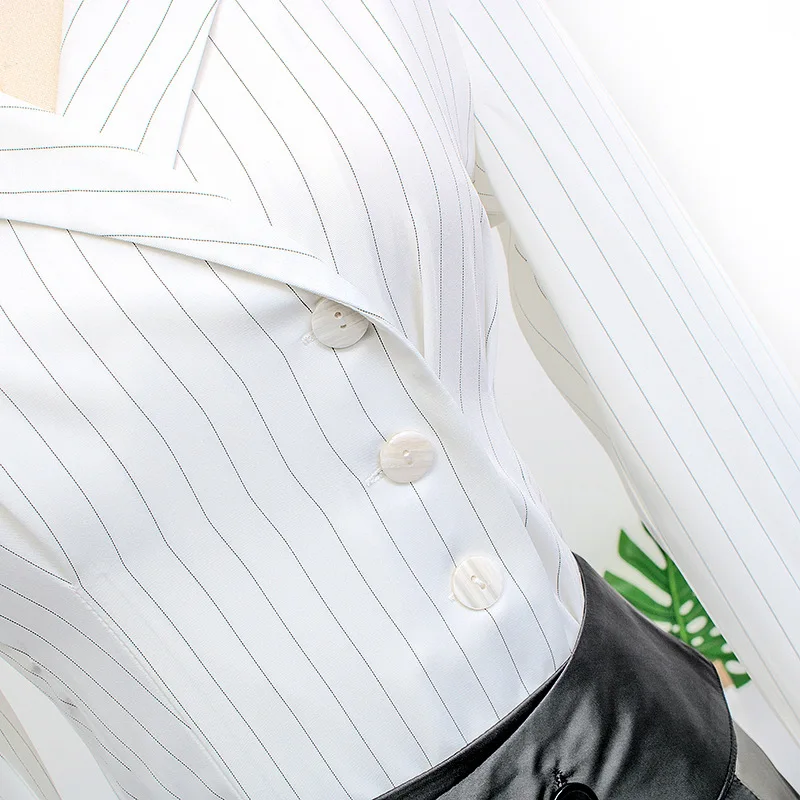 12053529047_1460869951