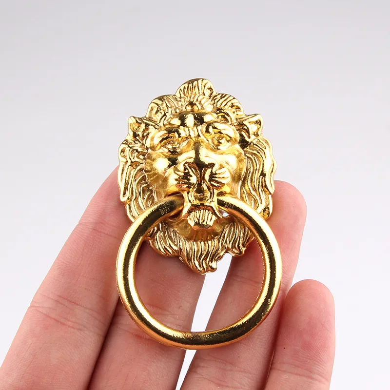 2pcs 67*46mm Wardrobe Cupboard Handle Kitchen Cabinet Knobs Retro Traditional Luxury Gold High-grade Lion Head Door Handle