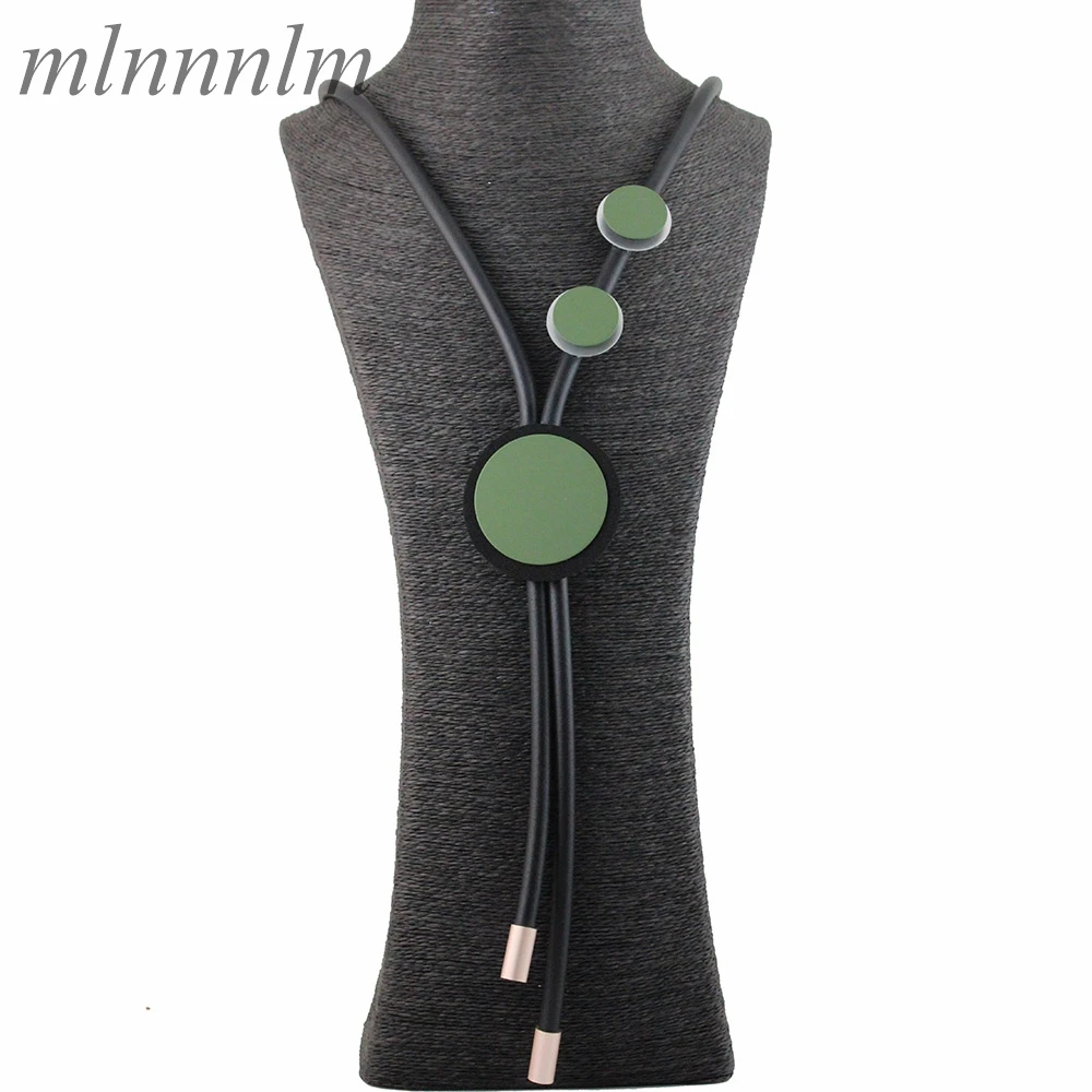 

Simple Retro Charm Olive Round Foam Sponge Long Style Necklace Style Black Rubber Collar Leather Necklace for Women Jewelry Gift