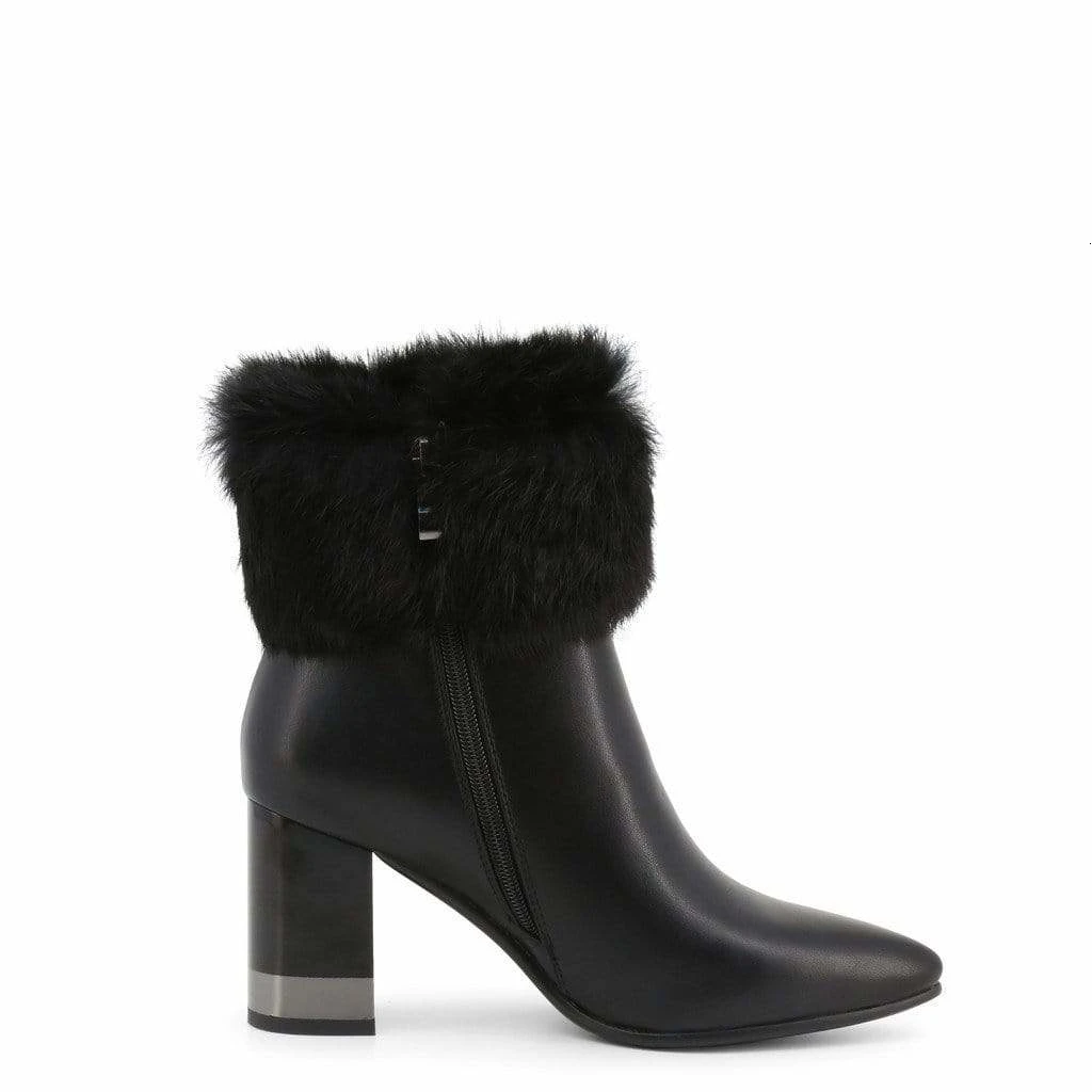 Laura Biagiotti-5824-19_CALF-FUR