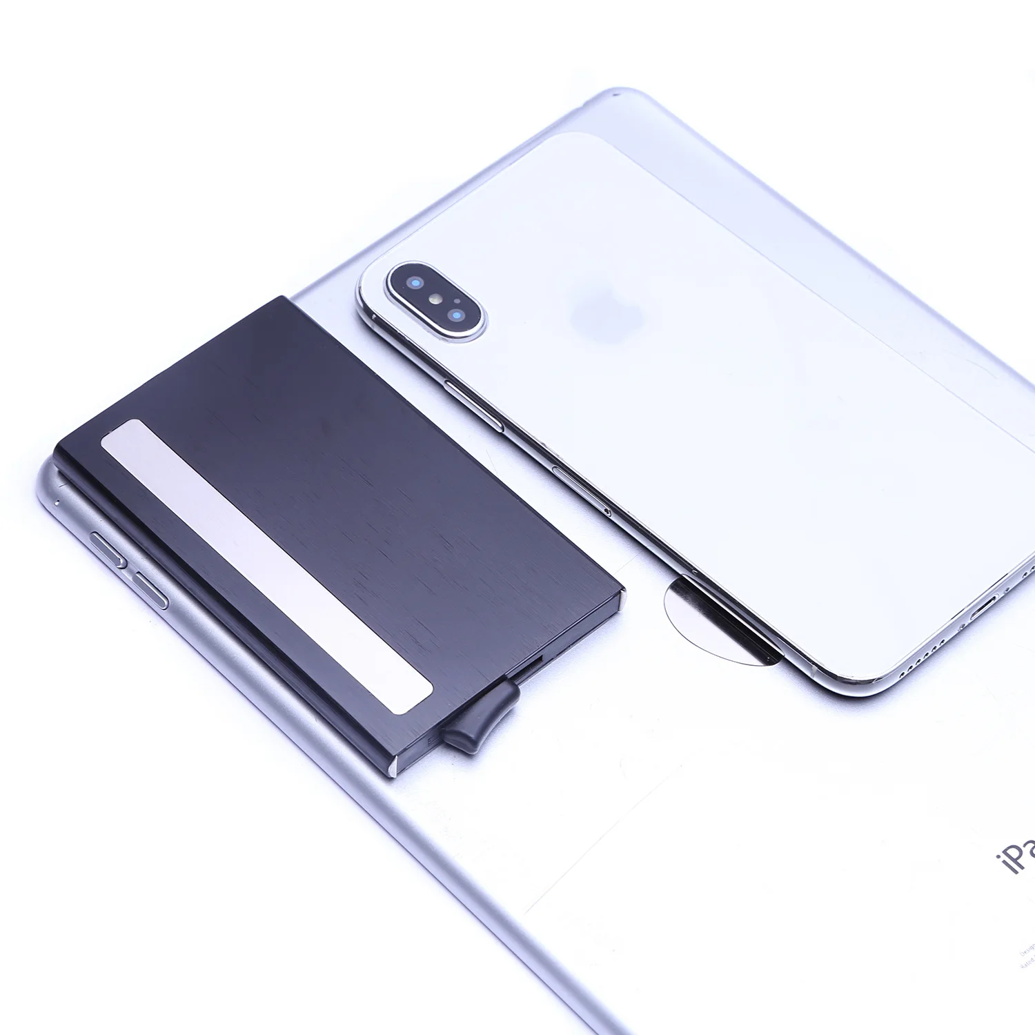 

RFID Antimagnetic Aluminum Metal Card Bag Automatic Pinball Card Wallet Aluminum Card Bag Automatic Pop-up Wallet
