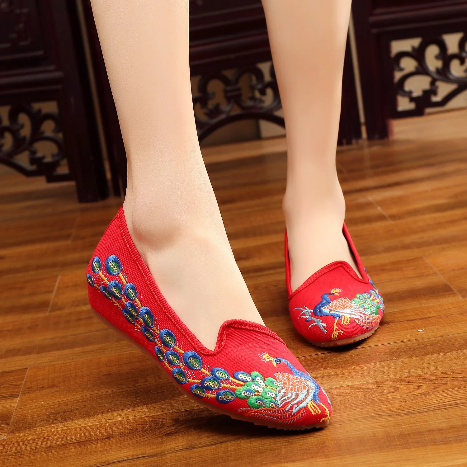 

Chinese Style Flats Ballet Embro