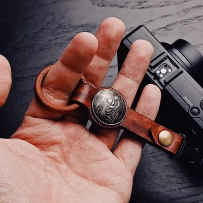 Handmade DIY wood Finger Ring Hand cowhide Rope FOR Leica SONY Fuji ricoh Olympus GR3 RX100M6 XT30 xa5 EPL9 Q2 digital camera