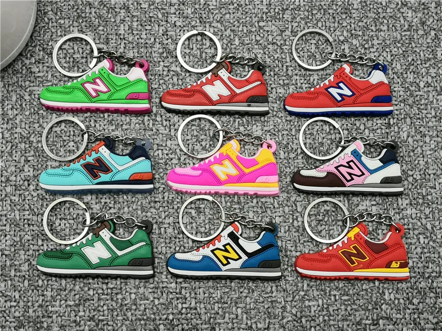 

Fashion Cute Mini Silicone New Balances 574 Keychain Key Ring Gifts Sneaker Key Holder Bag Charm Woman Men Kids Shoes Key Chain