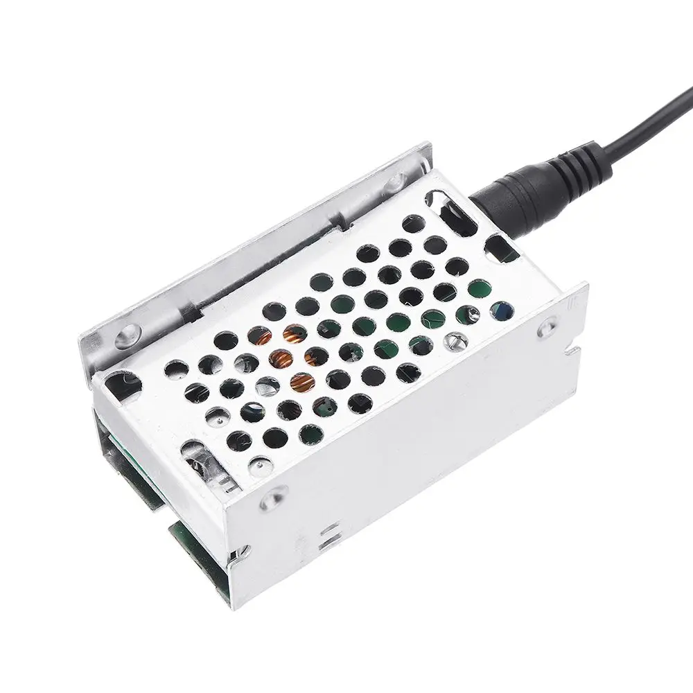 

NEW 3 USB 8V-36V To 5V Step Down Board 5A Output Buck Converter Power Supply Module with Aluminum Shell For Phones Tablet