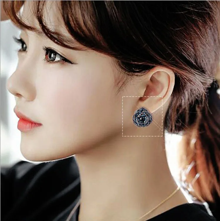 Crsytal Blue Rose-shaped Earrings Temperament personality wild earrings female simple fashion earrings girl gift jewelry
