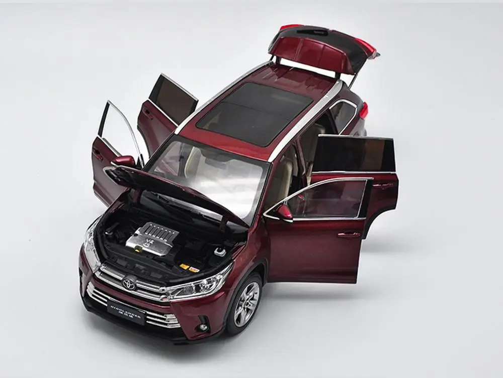 1/18 Масштаб Toyota Highlander красный литье под давлением автомобильные модельные игрушки, коллекционные подарки