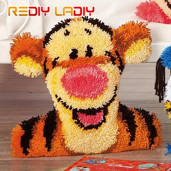 

Latch Hook Cushion Kits Cartoon Pattern Pillow Case Crochet Hobby & Crafts Printed Canvas Cushion Cover Sofa Bed Pillows