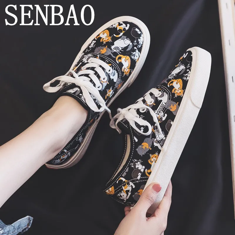 SENBAO/Женская обувь; сезон весна-лето; коллекция года; парусиновая обувь с граффити для девочек и студентов; Белая обувь в Корейском стиле с рисунком котенка; Ins