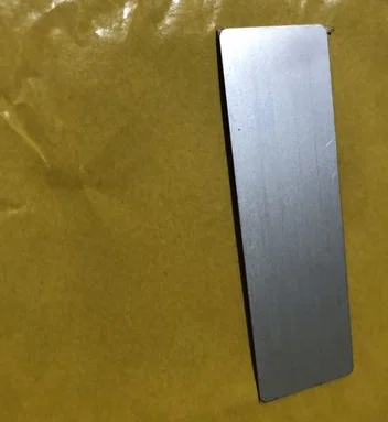 

3M glue rectangular galvanized sheet iron strip non-magnetic iron sheet can be absorbed by magnet length 45mmX30mmX0.6mm