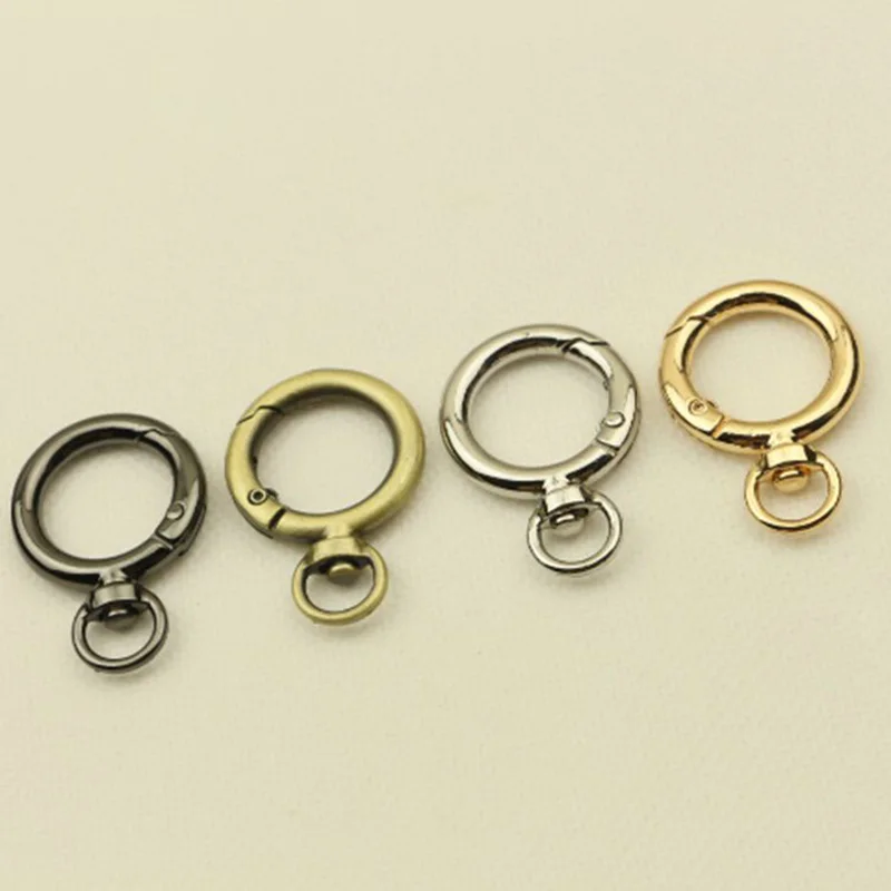 9160833817_598437754