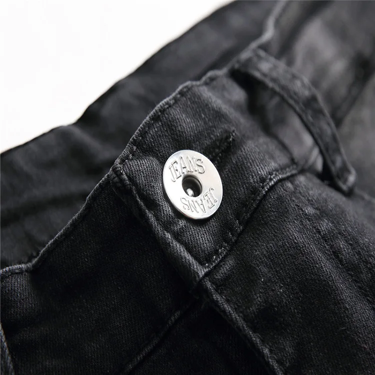 8874473560_1862900620