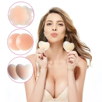 

MANBEIQI Ladies Reusable Adhesive Nipple Covers Seamless Invisible Silicone Women Covers Waterproof Breast Petal Nipple Pads