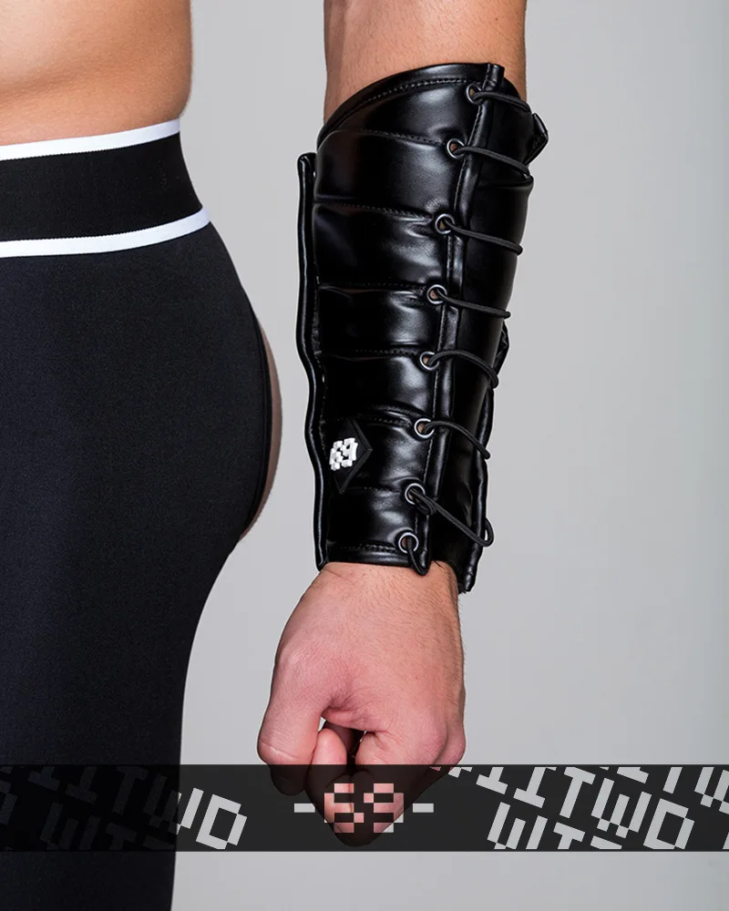 

ES3 Black And White with Pattern Faux Leather Wrist Strap Wb110