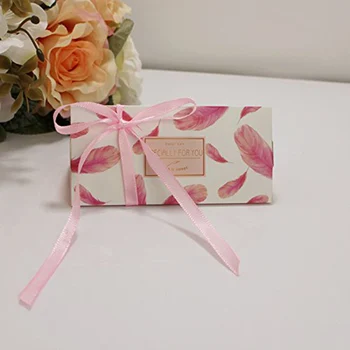 

Triangular Brick Paper Candy Box Wedding Gift Boxes for Guests Wedding Favors and Gifts Chocolate Box Party Supplier Decoration