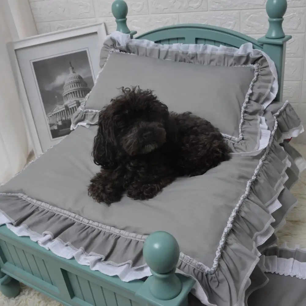 

Wooden luxury pet bed upscale dog bed exquisite cat bed full set of bedding