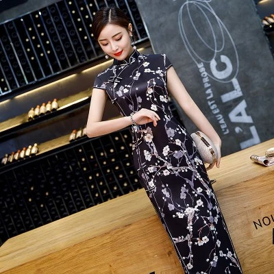 SHENG COCO классические цветы сливы Длинные платья Чонсам женские Qipao красные зеленые винтажные китайские вечерние платье для банкета, вечеринки - Цвет: Black satin qipao