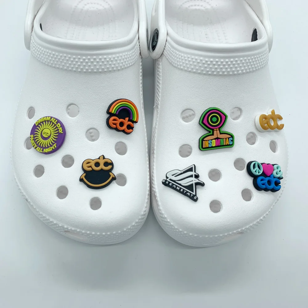 1pc Croc Jibz Shoe Charms Buckle Fashion Logos Decoration For Clogs