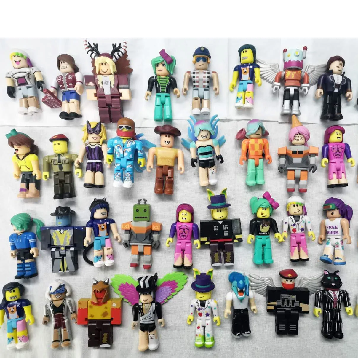 Виртуальный мир крупные партии персонажи модели Roblox могут собирать строительные