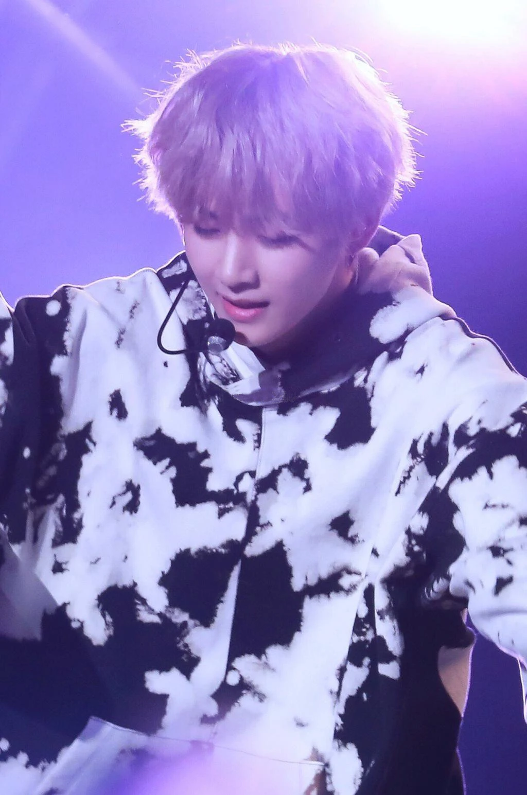 Kpop jin suga Весна Осень Теплый черный белый с длинными рукавами Женская толстовка для отдыха Harajuku с капюшоном k-pop Bangtan толстовки для мальчиков