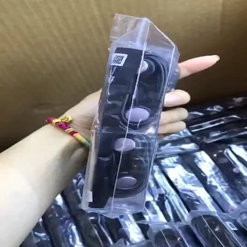 16027960261_287170793