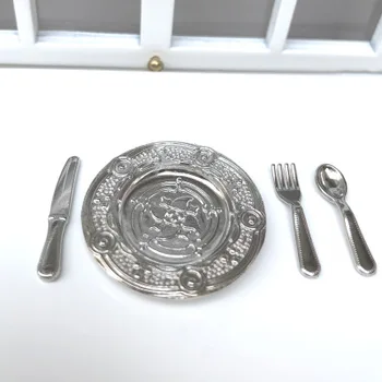 

4Pcs/set 1:12 Dollhouse Miniature Plates and Knife Fork Spoon Set Doll Kitchen Decor