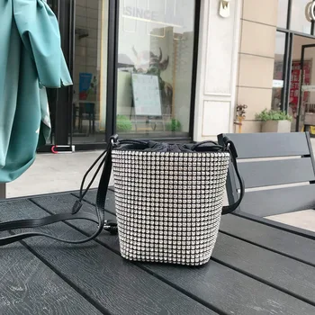 

Luxury Shiny Rhinestone Bags 2020 New Drawstring Full Rhinestone Bucket Bags Simple Shoulder Messenger Bags Fashion Female Bags