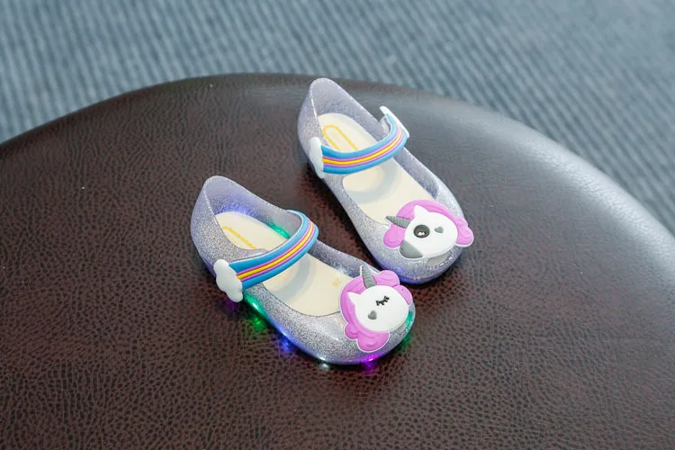 Melissa/прозрачная обувь с рисунком единорога; светодиодный мигающий свет; сандалии; детская обувь; обувь для девочек; сандалии; пляжные шлепанцы
