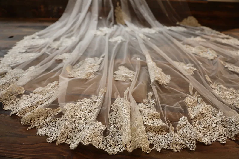 12300551576_215129609