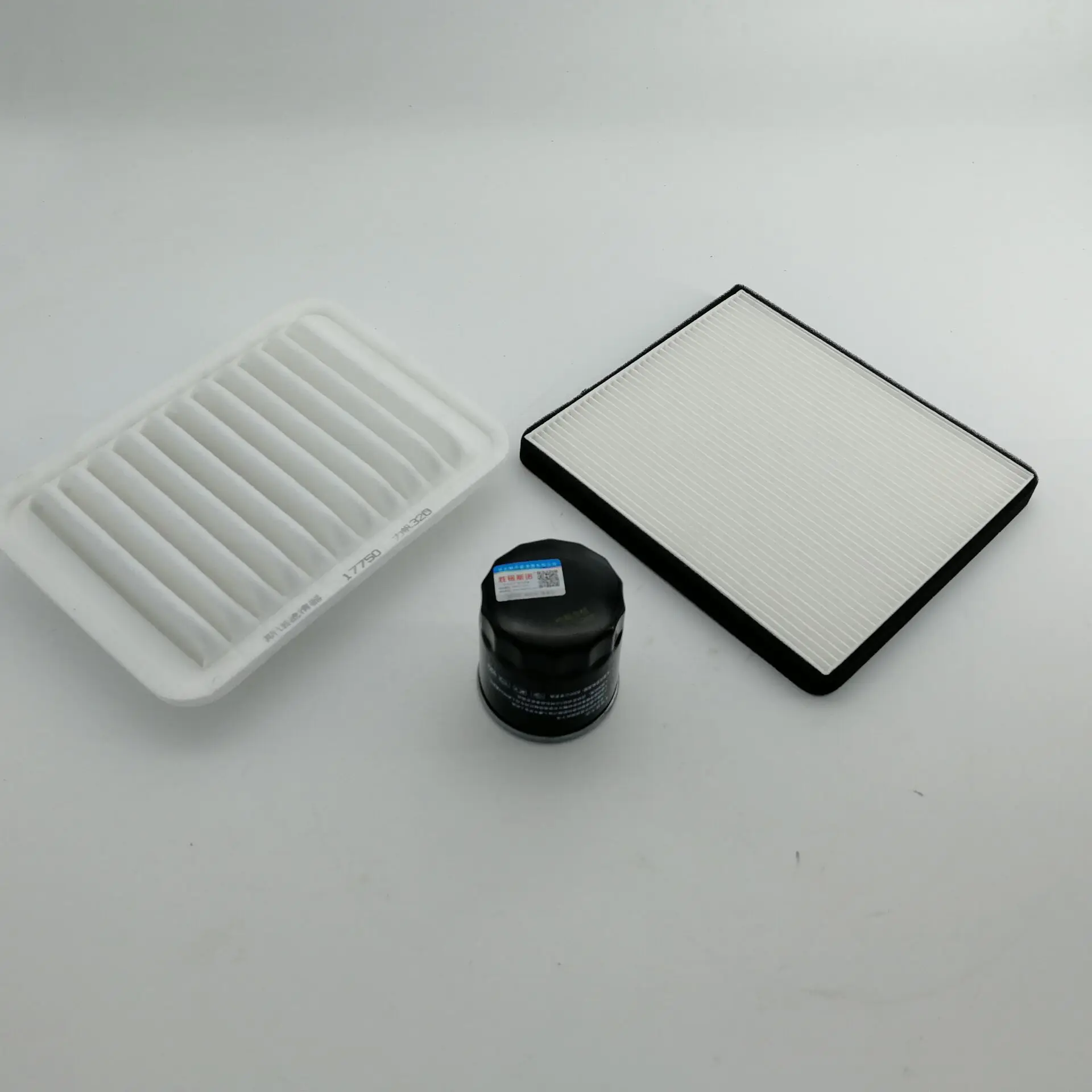 3 pieces a set Air filter oil filter Air conditioning for LIFAN smily
