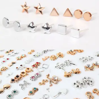 

100 Pairs Assorted Styles Mini Plastic Hypoallergenic Stud Earrings Lot for Kids Heart Child Earring Fashion Jewelry