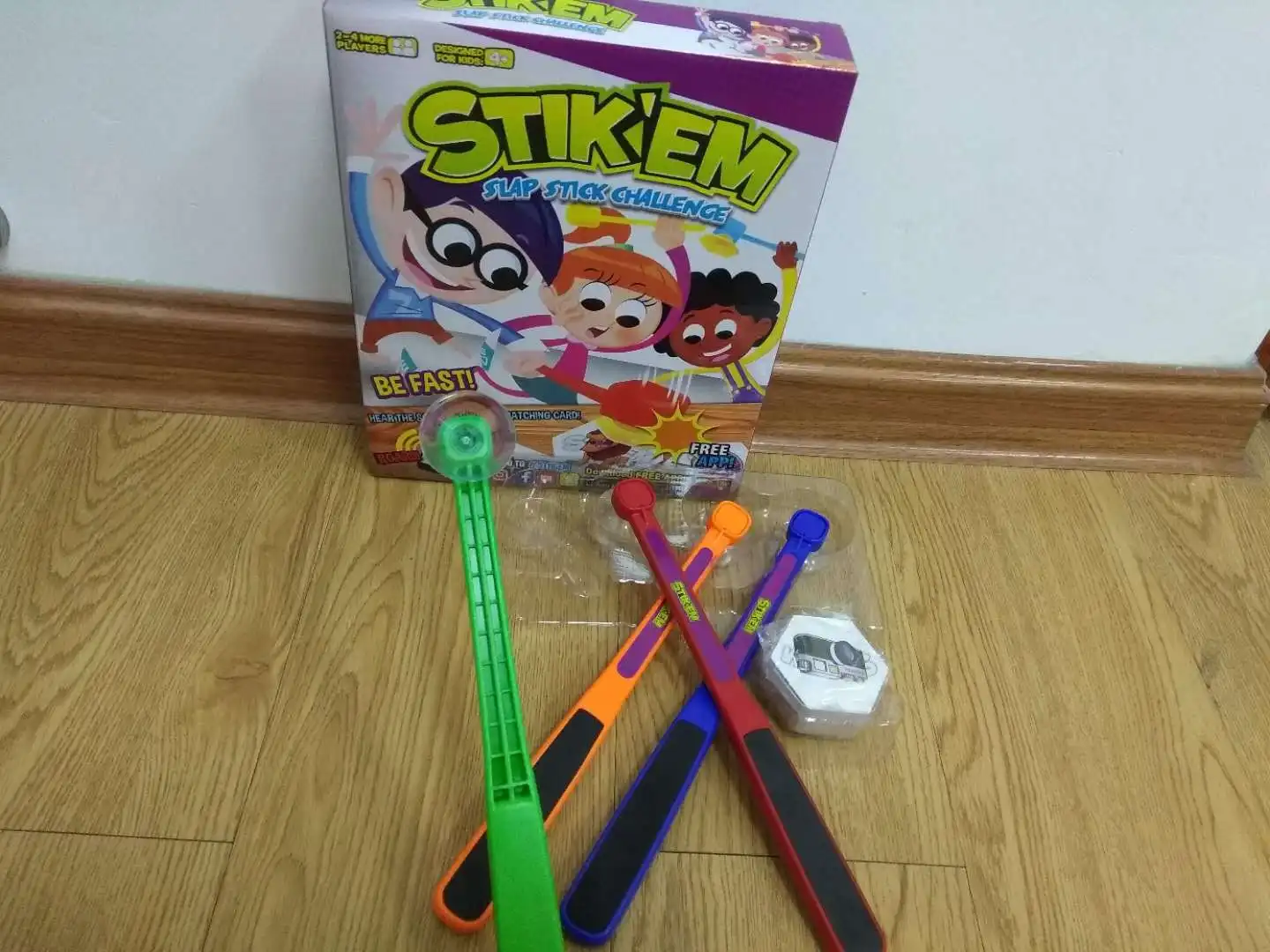 Stikem карточные игры присоска настольная игра набор игра клейкая бумага проблемы игрушка настольная карточная Битва