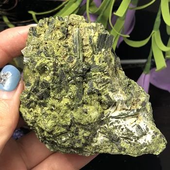 

Natural rare green tourmaline stone rough ore crystal, beautiful crafts home decoration