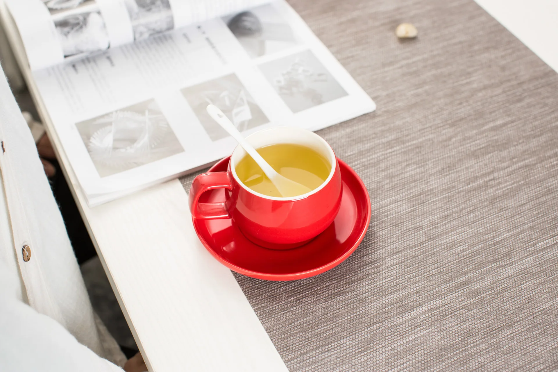 300-400 мл Макарон широкий рот керамическая капучино кофейная кружка чашка с блюдцем наборы простота Европейская плотная цветная чашка для эспрессо