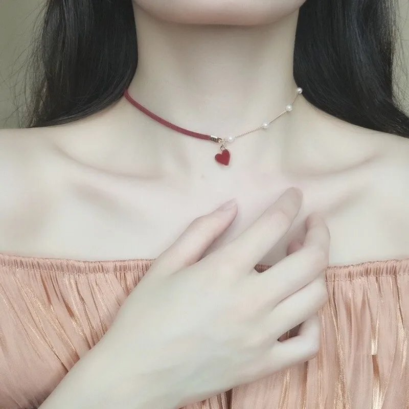 

Beating Heart Necklace Red and Black Love Collarbone Necklace Chain Super Fairy Pearl Choker Elegant Lover Gift