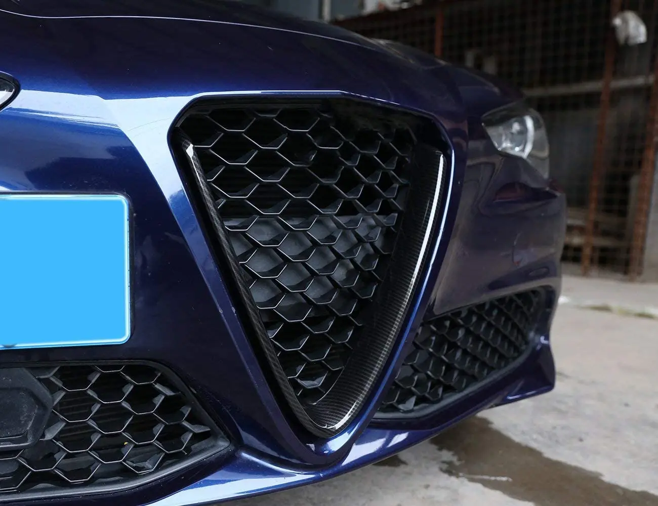 

Carbon Fiber Style ABS Plastic Front Grill Decoration Frame Cover Trim For Alfa Romeo Giulia 2017 2018 2019
