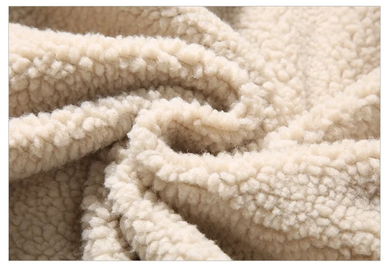 12035174789_901368473