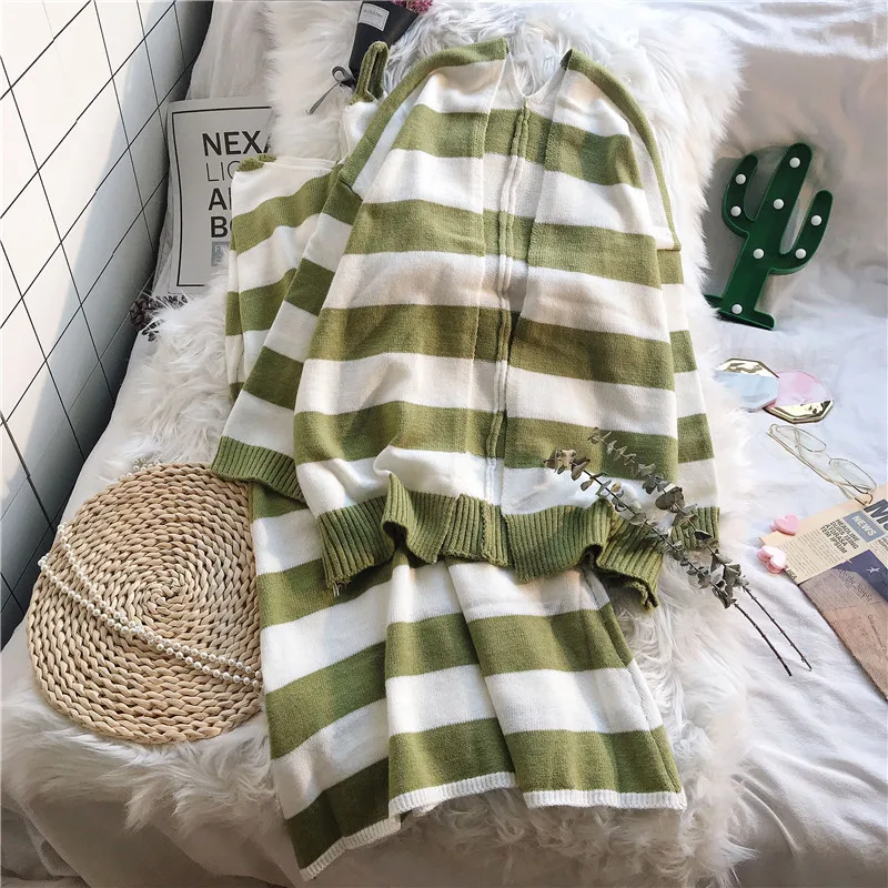 green Зимние новые стильные женские костюмы из 2 предметов, вязаные Полосатые свитера на молнии, кардиган и юбки длиной до колена, милые комплекты платьев - Цвет: green