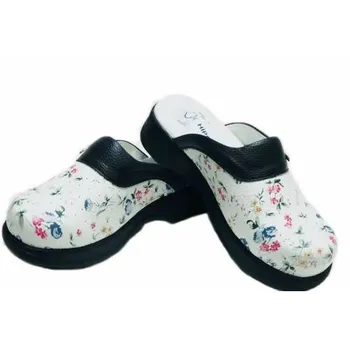 

Heel Supported Orthopedic Sabo Slippers Doctor Nurse Hospital Slippers Owl Pattern
