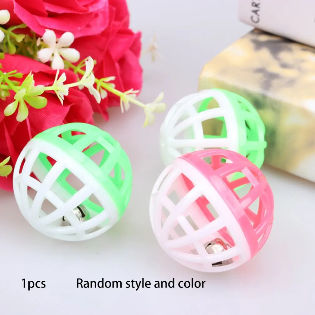 Pet Toy with Bell Ringing Heart Ball Cat Sounding Toy Pet Training Cat Bell Ball Cat Toy Funny Sound Toy