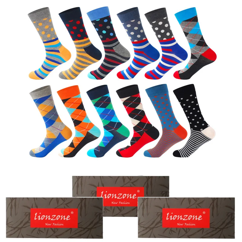 3 Подарочные коробки, всего 12 пар, мужские забавные цветные носки из чесаного хлопка, дюжина упаковок, повседневные носки, свадебные счастливые носки - Цвет: CW12-18