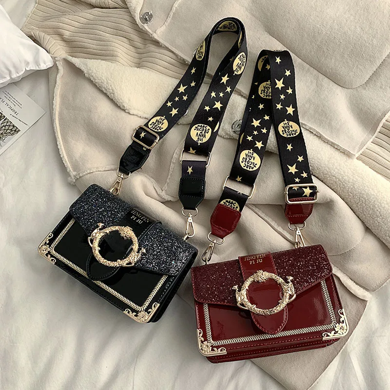 

lacquer leather bright drill magnetic buckle small square bag angle single shoulder oblique span woman bag