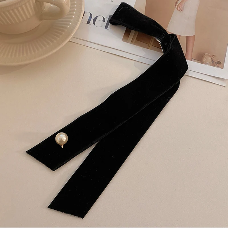 Velvet-Black