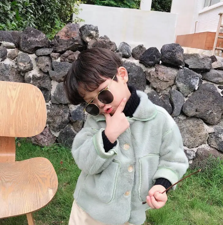 Г. Новинка,, пальто с мехом для девочек и мальчиков Утепленная зимняя детская куртка с длинными рукавами на возраст от 2 до 7 лет, HH568