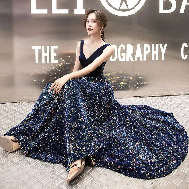 

Plus Size Evening Host Dresses V Neck Sleeveless Simple Sequins Satin Long Party Gown Soiree Sexy Formal Dress MS-0022