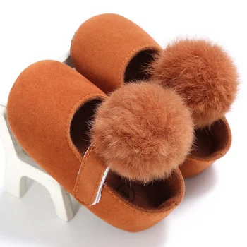 

Baby Girls Shoes Autumn Spring Shoes Solid Infant Shallow First Walkers Toddler Plush Ball Anti Slip Moccasins 0-18 Months