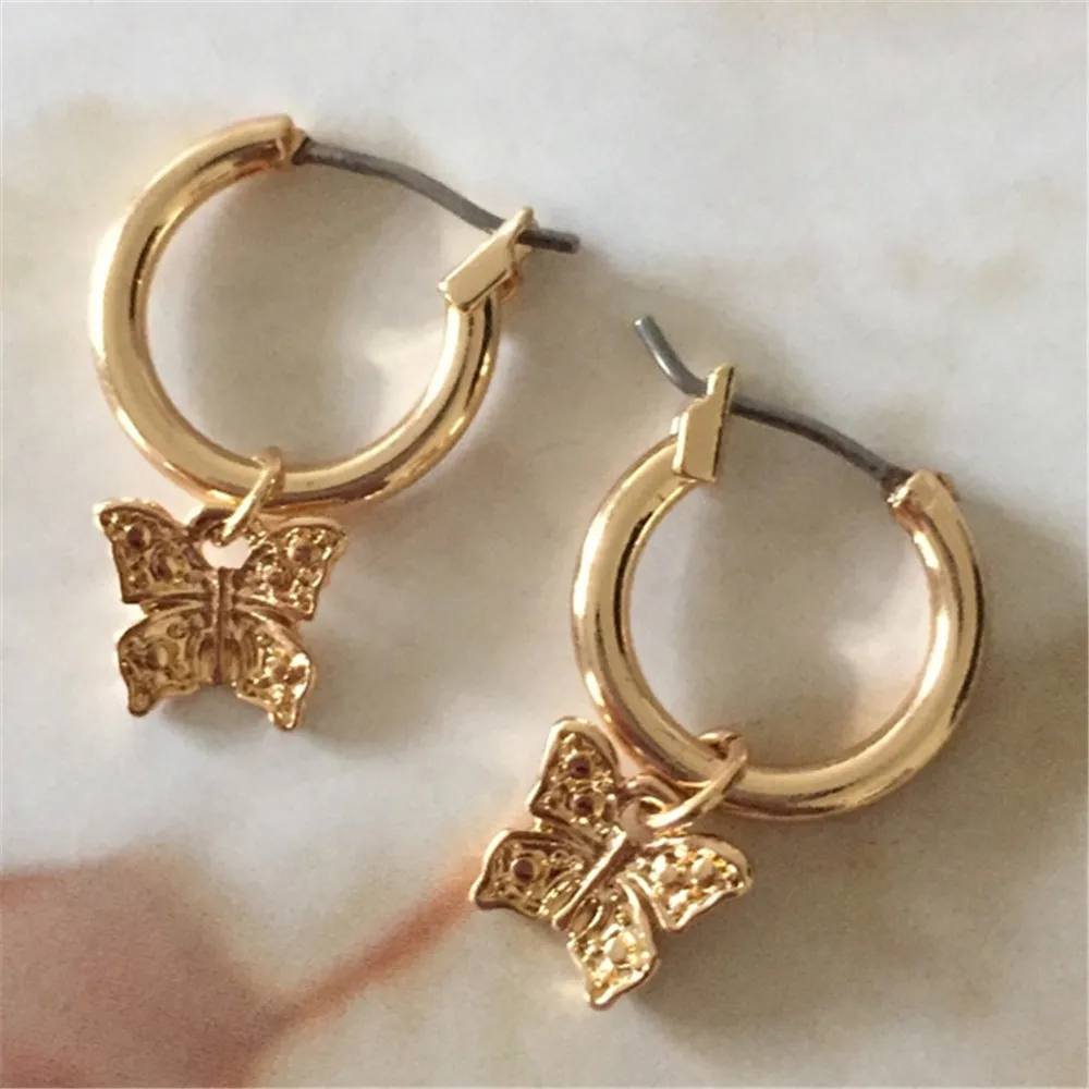 Модная бижутерия милые крошечные серьги кольца Золотые подвески в виде бабочки