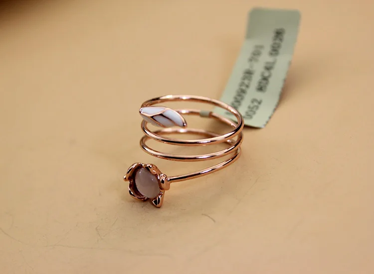 12348718313_1492657371